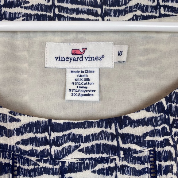 Vineyard Vines silk blouse size 16. EUC. - Picture 2 of 4